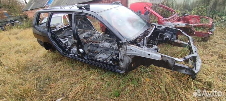 Кузов Митсубиси Lancer 9 cedia 1,8 cvt