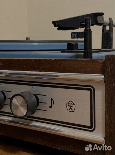 Проигрыватель Россия-323