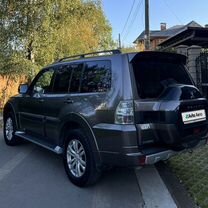 Mitsubishi Pajero 3.0 AT, 2015, 217 000 км, с пробегом, цена 2 830 000 руб.