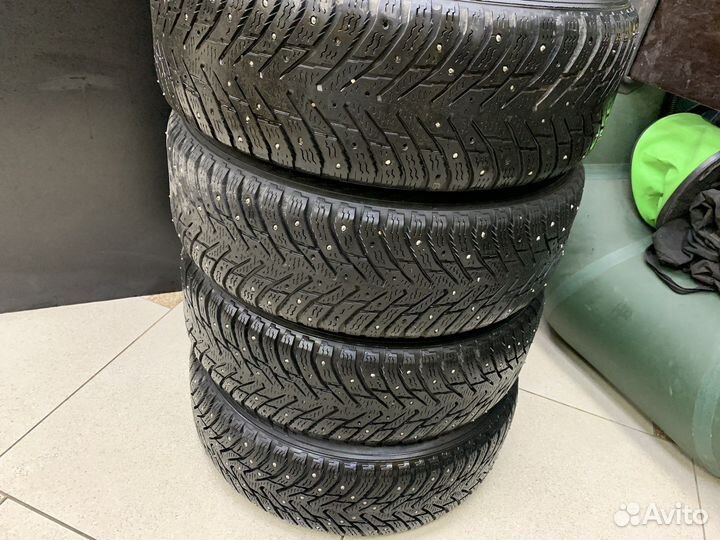 Комплект колёс nokian Hakkapeliitta8 195/65R15 95T