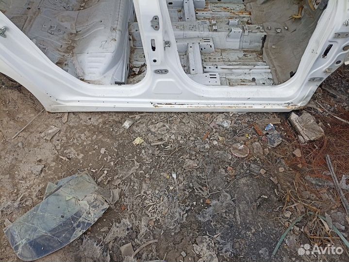 Порог со стойкой правый (Chevrolet Cruze)