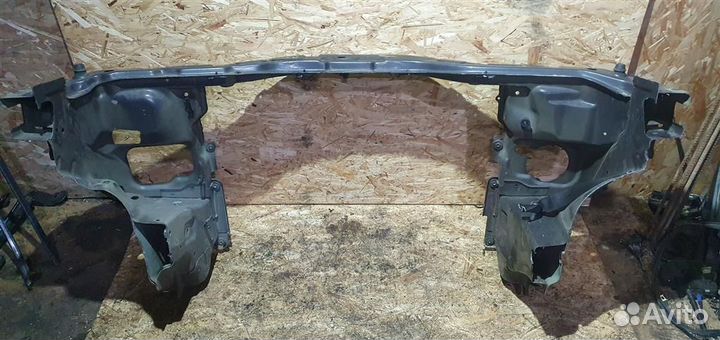 Панель передняя Opel Antara 2007-2015
