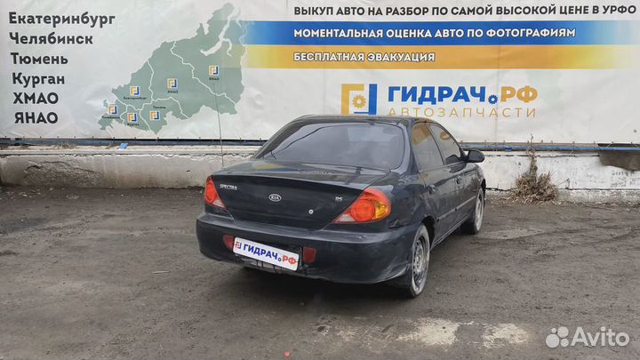 Замок двери задней левой Kia Spectra (SD) 0K2N2-73