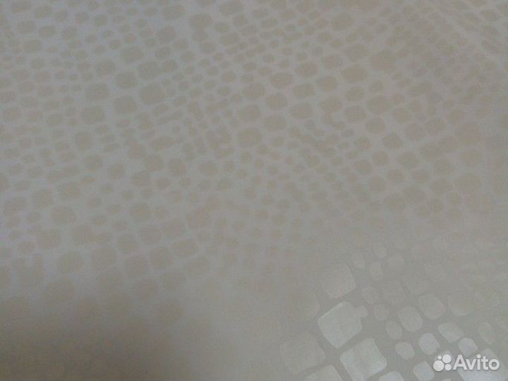 Клеенка серебристо белая красивая новая