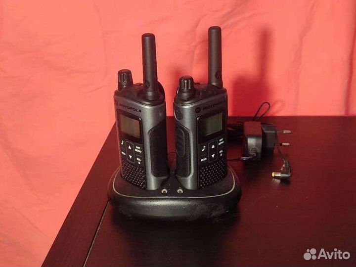 Рации Motorola tlkr T80 комплект