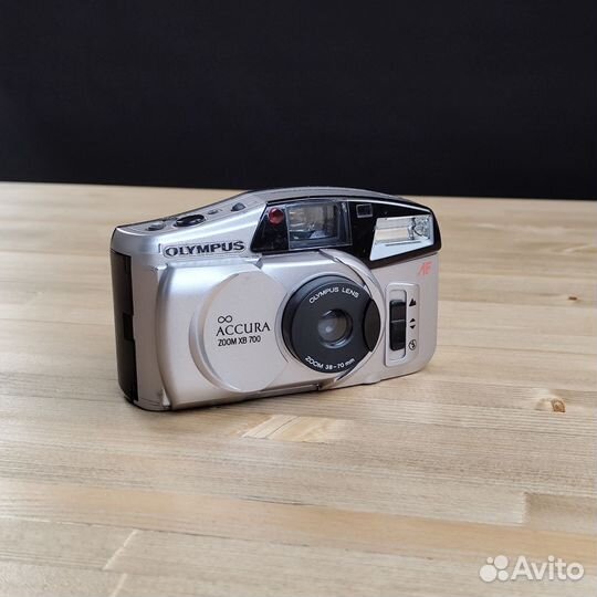 Olympus XB 700 Accura
