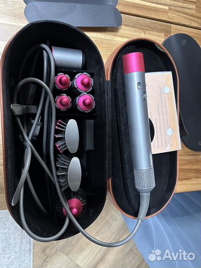 Мультистайлер dyson б/у