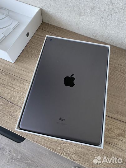 Планшет Apple iPad 10.2 2021, 64 гб, Wi-Fi