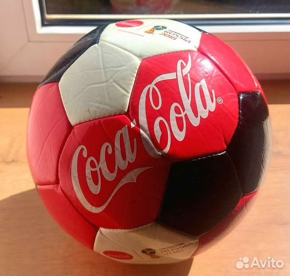 Футбольный мяч Coca-Cola