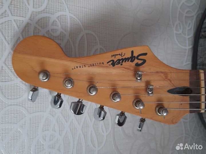 Электрогитара Squier by Fender