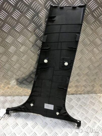 Обшивка центральной стойки левая Hyundai Solaris