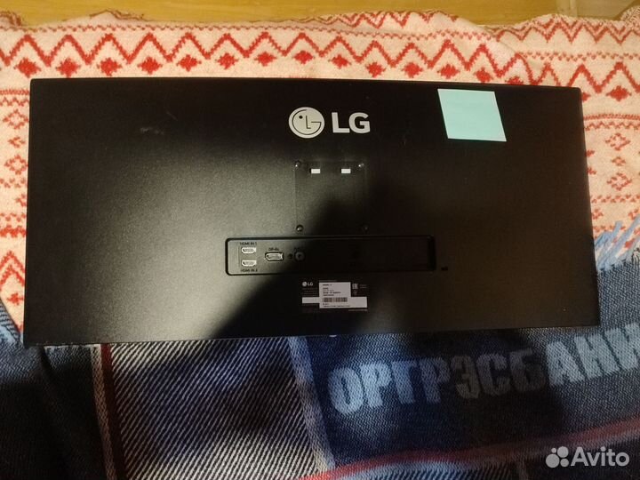 Битый монитор на запчасти