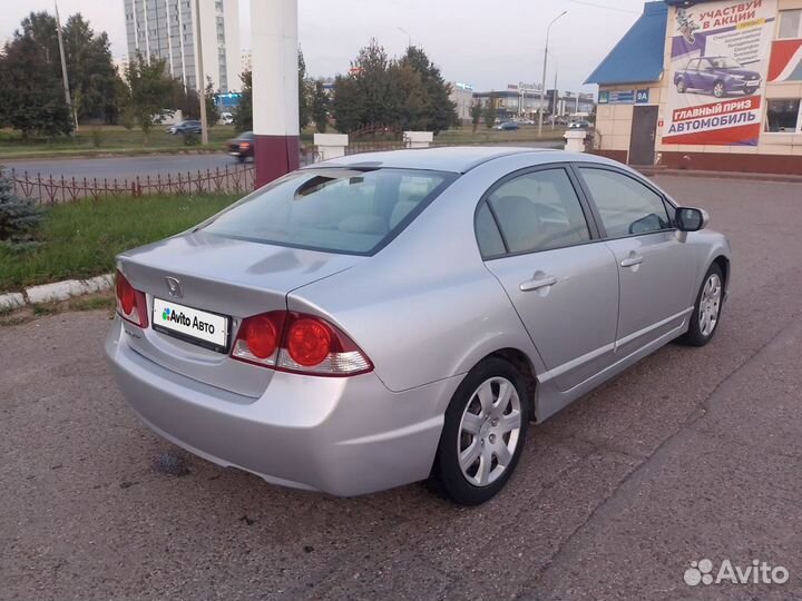 Honda Civic 1.8 МТ, 2008, 274 980 км