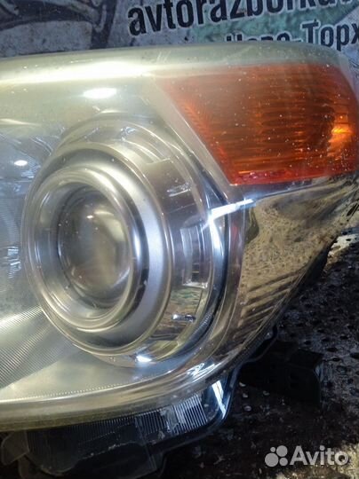 Фара передняя левая Toyota Land Cruiser 200 4.5л 1