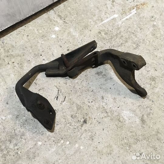 Кронштейн двигателя Дэу Матиз