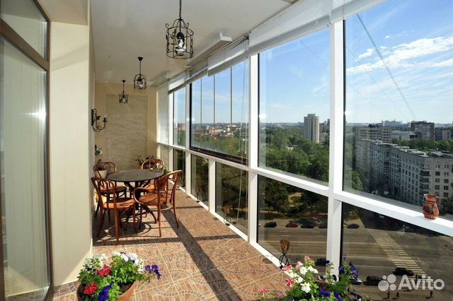 Балкон с панорамными окнами