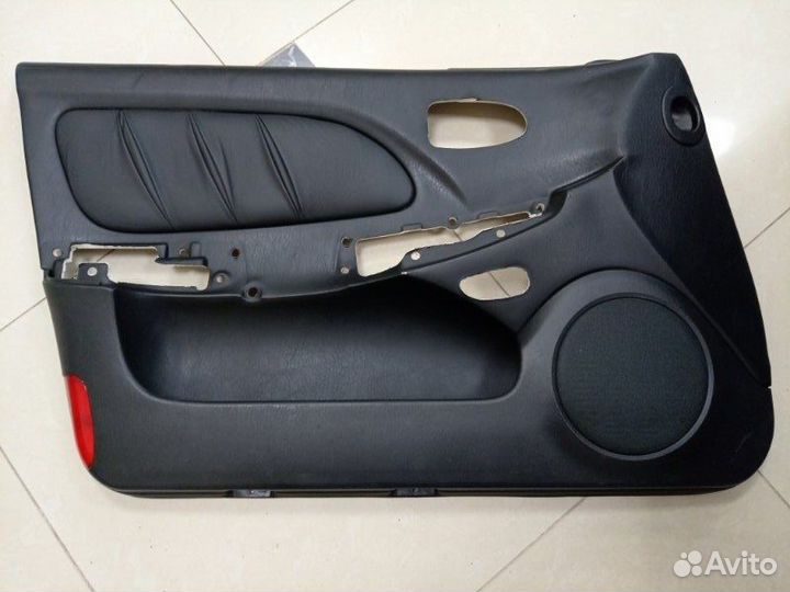 Обшивка двери передняя левая Hyundai Sonata EF