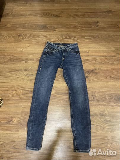 Джинсы true religion