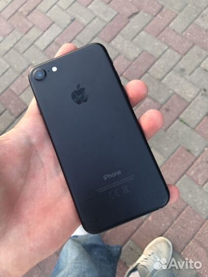 Телефон iPhone 7 128gb