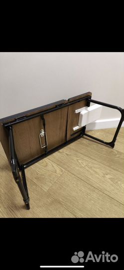 Столик для ноутбука в кровать