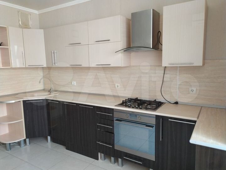 2-к. квартира, 58,4 м², 9/12 эт.