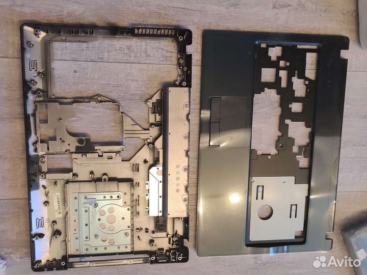 Нижний корпус Lenovo g570 g575 поддон+топкес