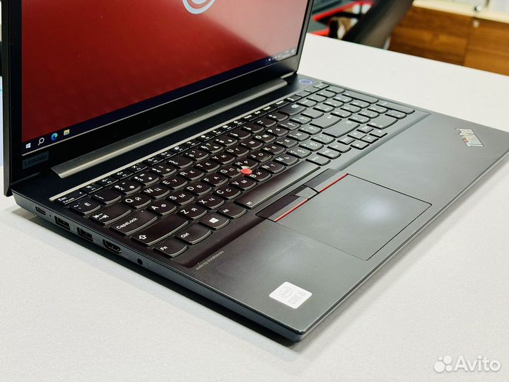 Lenovo ThinkPad / IPS / i5-10210U / 8G / SSD 256G