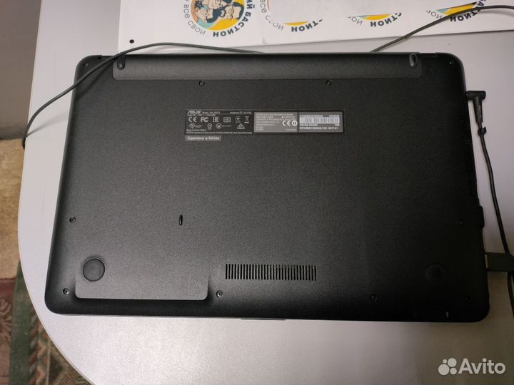 Ноутбук asus