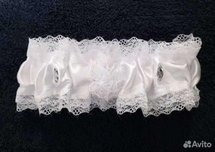 Подвязки ,букеты на свадьбу