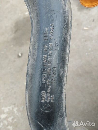 Бак Audi A6 C6 2009 год универсал