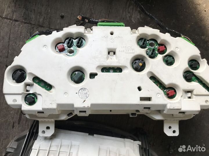 Спидометр Subaru Forester SG5