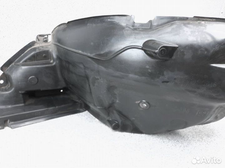 Подкрылок передний правый Subaru Forester SHJ