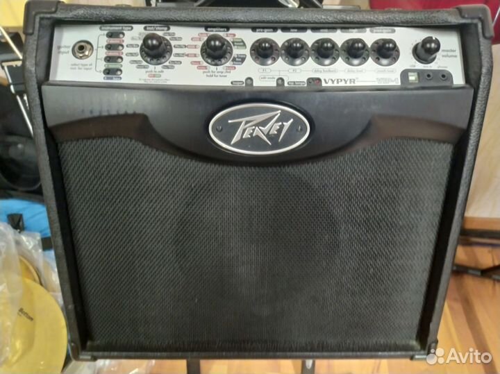 Гитарный комбо усилитель Peavey Vypyr Vip1
