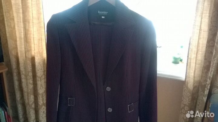 Брючный костюм