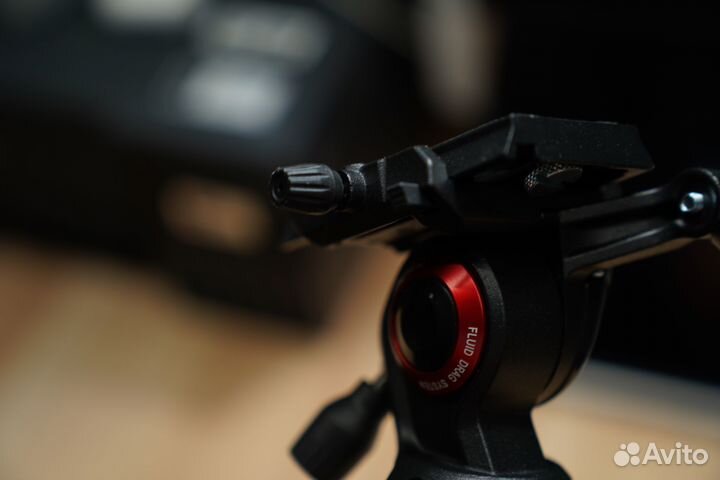 Штативная голова Manfrotto MVH400AH Б/У