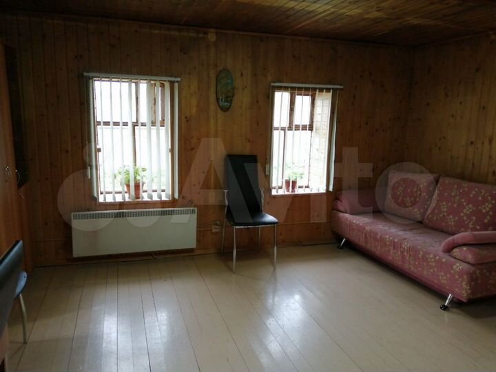 Дом 42 м² на участке 14 сот.