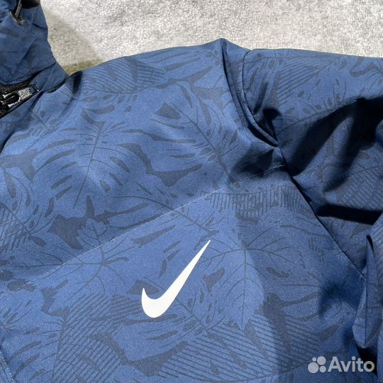 Зимняя куртка Nike
