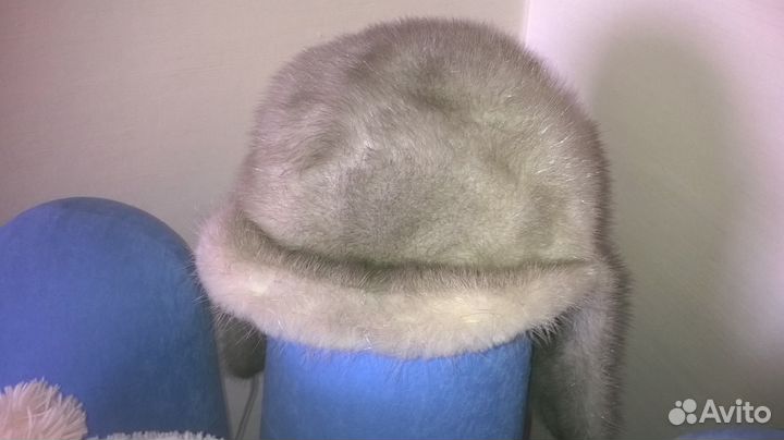 Шапка норковая голубая
