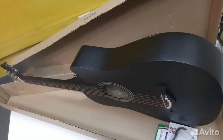 Гитара 6ти струнная