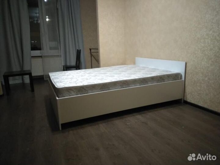 Кровать 1200х2000