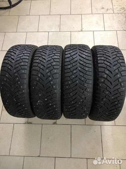 Toyo Observe Ice-Freezer 215/60 R16 95T