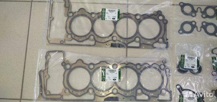 Комплект прокладок Land Rover 4.4DT