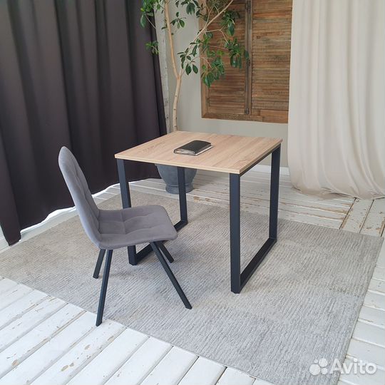 Компьютерный стол Лофт Дуб 80*70 см. Черные ножки