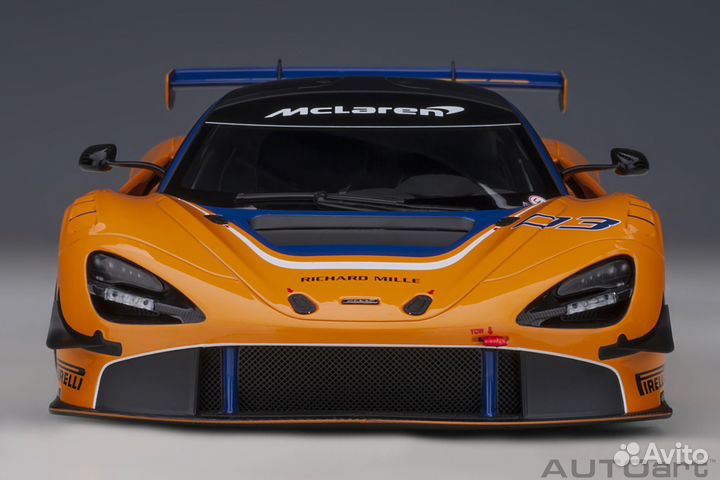 81942 McLaren 720S GT3 Presentation Car #03 1:18
