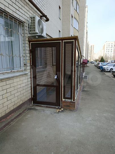 Офис с арендатором 22.1 м²Доход 8тр Собственник