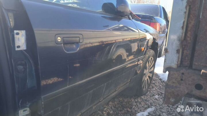 Дверь передняя правая Audi A6C4