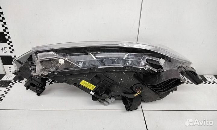 Фара левая Mitsubishi Outlander 3 Restail 2 галоген