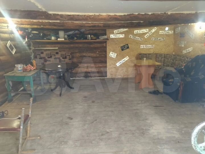 Гараж, > 30 м²