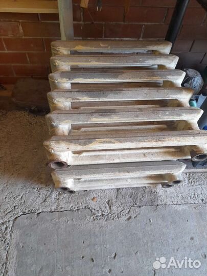 Батарея чугунная