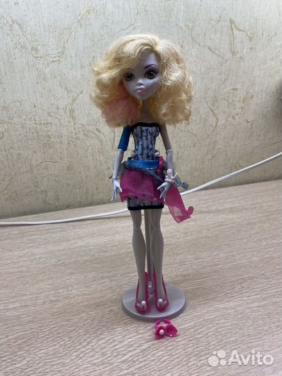 Кукла Монстер Хай, Лагуна Блю